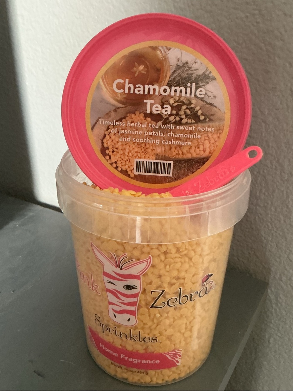 Chamomile Tea Pink Zebra Wax Melts in a 4 oz blend bag